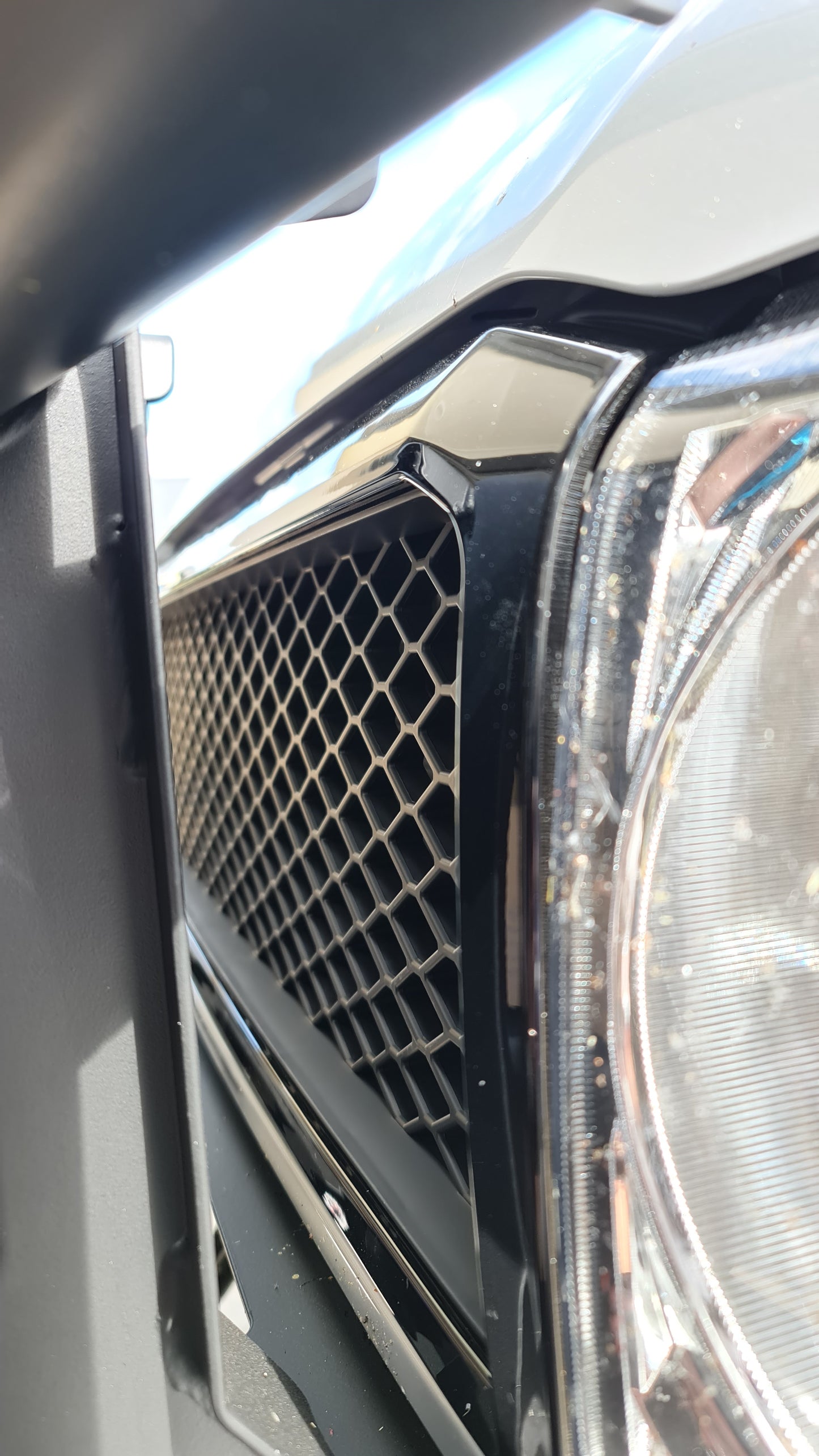 Mesh Grille - Suitable for use with 70 Series LandCruiser (2007-2022)