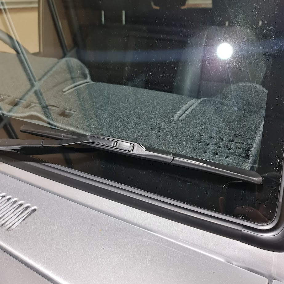 Wiper Blades - Suitable for use with 60 series Toyota Land Cruiser (Set)