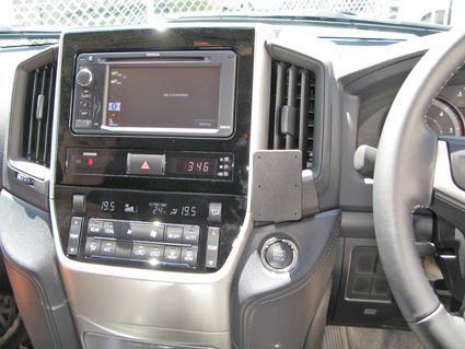 phone-car-dash-mount-center-200-series-holder