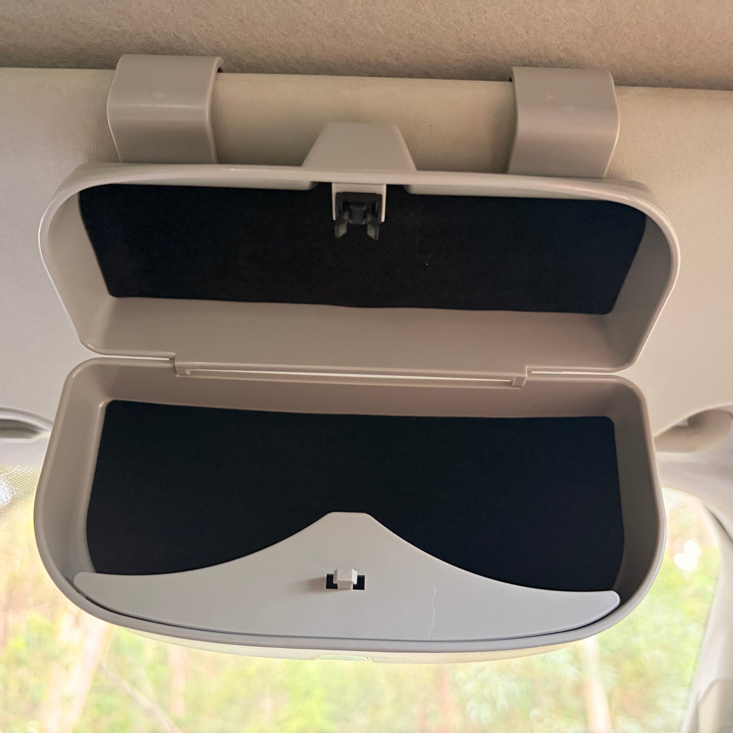 Visor Sunglasses Holder