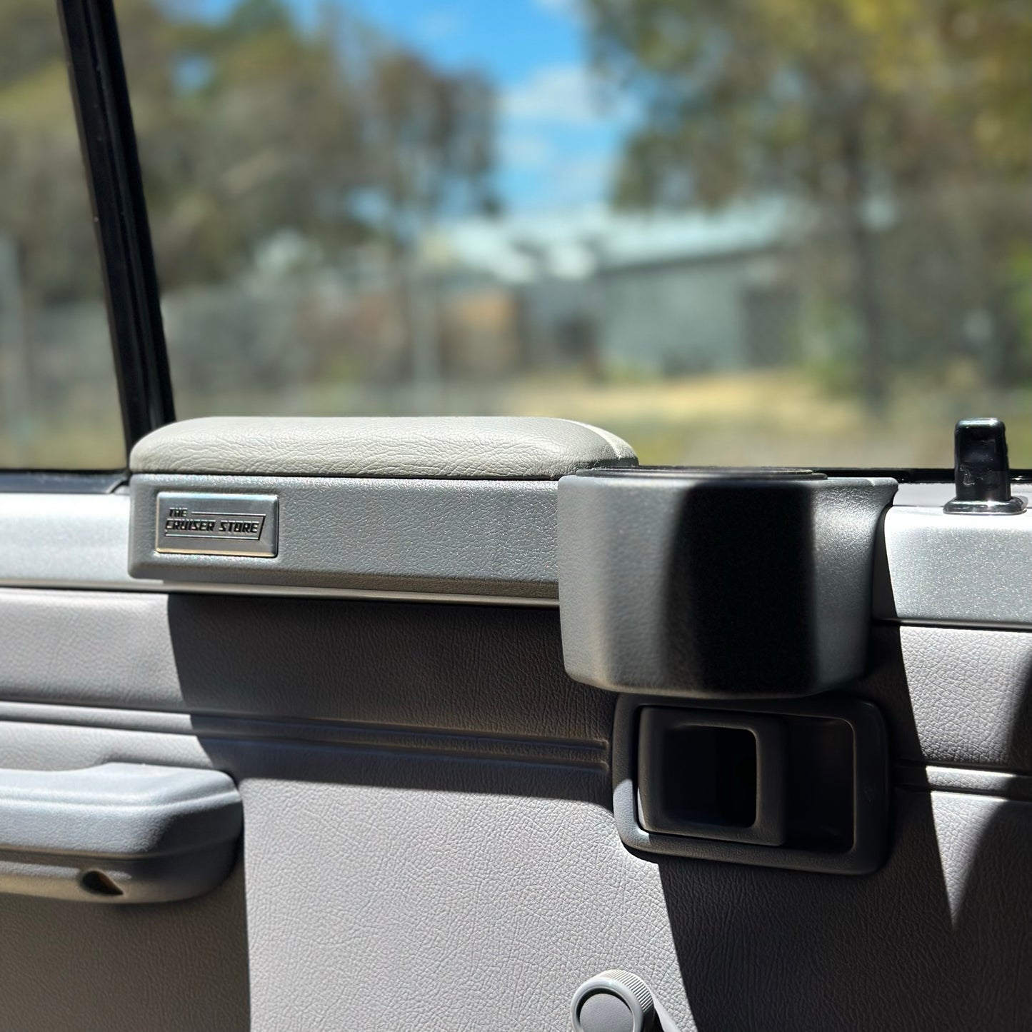 'STUBBY' Magnetic Armrest and Cupholder Pair - Suitable for 70 Series Land Cruiser (Rear Doors)