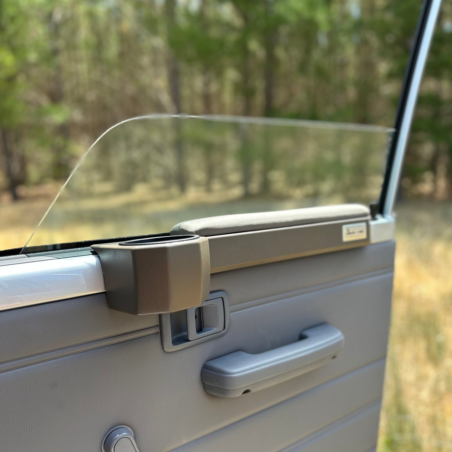 Magnetic Armrest & Cup Holder (Pair) - Suitable for use with Toyota 70 Series
