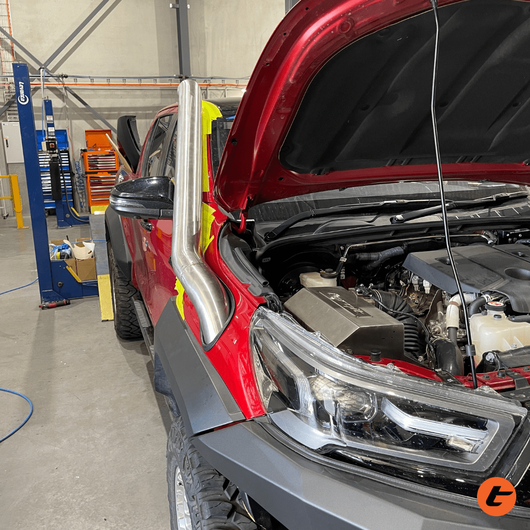 Torqit airbox on Toyota Hilux 2.8L, stainless steel finish, view 10