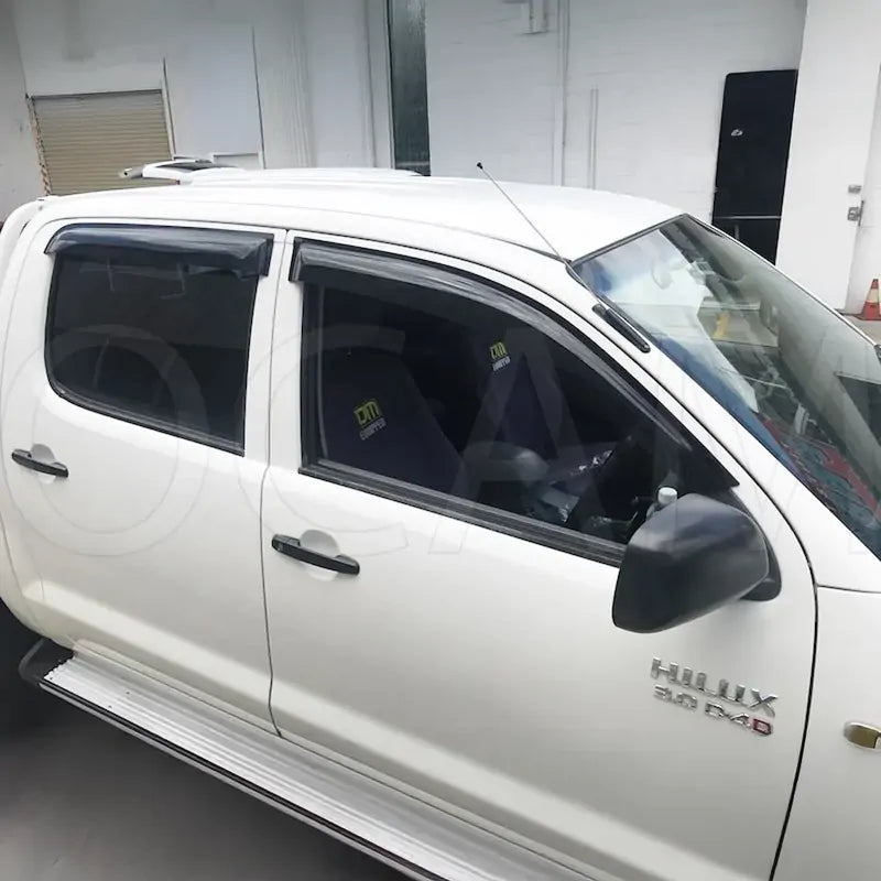 weathershields-weather-shields-wind-deflector-visors-visor-car-window-hilux