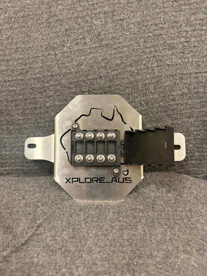 Battery Replacement Tie Down Clamp with 4 Midi Fuse Holder - Suitable for 70 Series LandCruiser 2024+