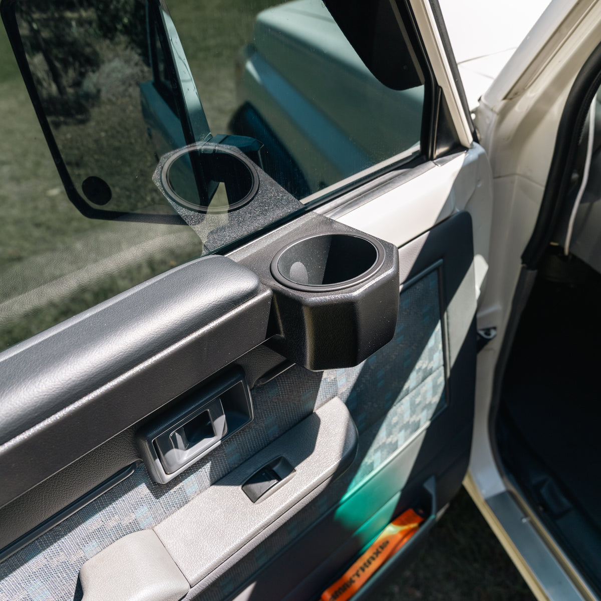 Magnetic Armrest & Cup Holder (Pair) - Suitable for use with Toyota 70 Series