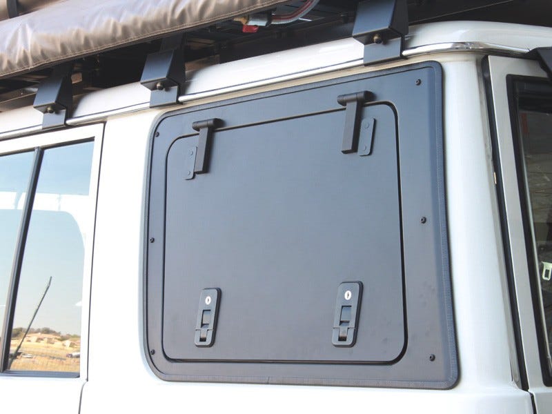 Toyota Land Cruiser 76 Gullwing Window / Left Hand Side Aluminium - image 3