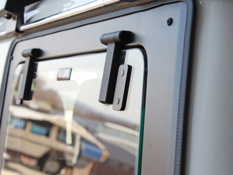 Toyota Land Cruiser 76 Gullwing Window / Left Hand Side Glass - image 6