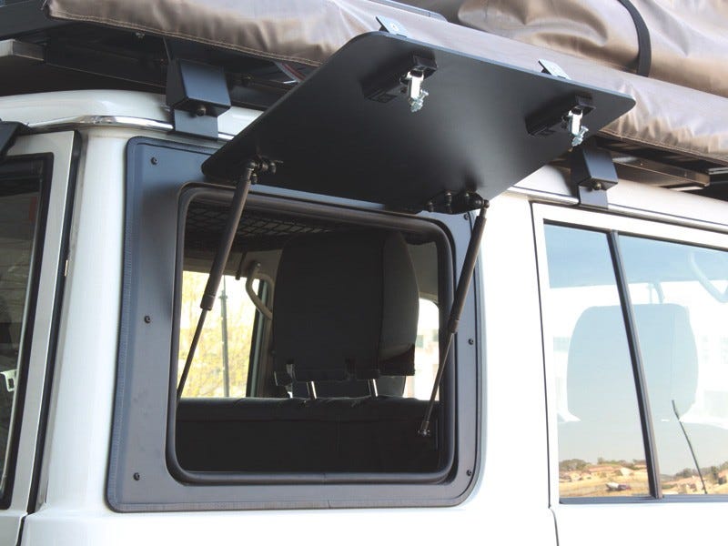 Toyota Land Cruiser 76 Gullwing Window / Right Hand Side Aluminium - image 2