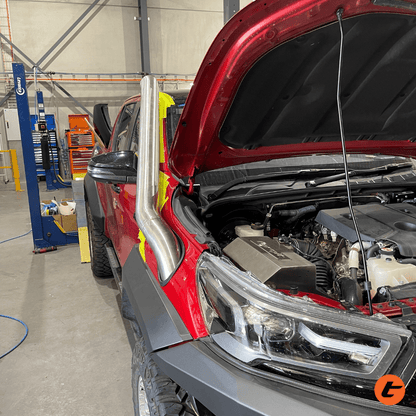 Torqit snorkel on Toyota Hilux 2.8L, stainless steel finish, view 5