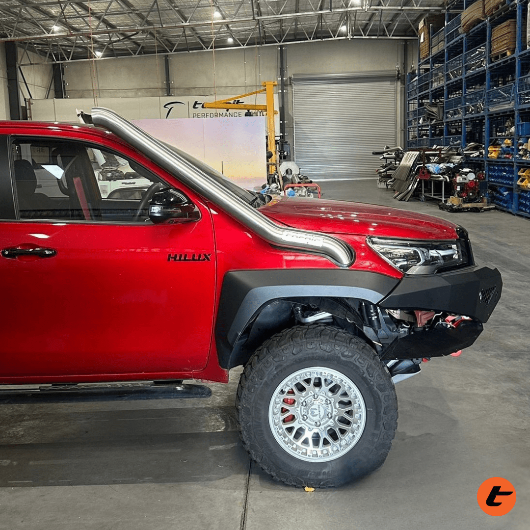 Torqit snorkel on Toyota Hilux 2.8L, stainless steel finish, view 6